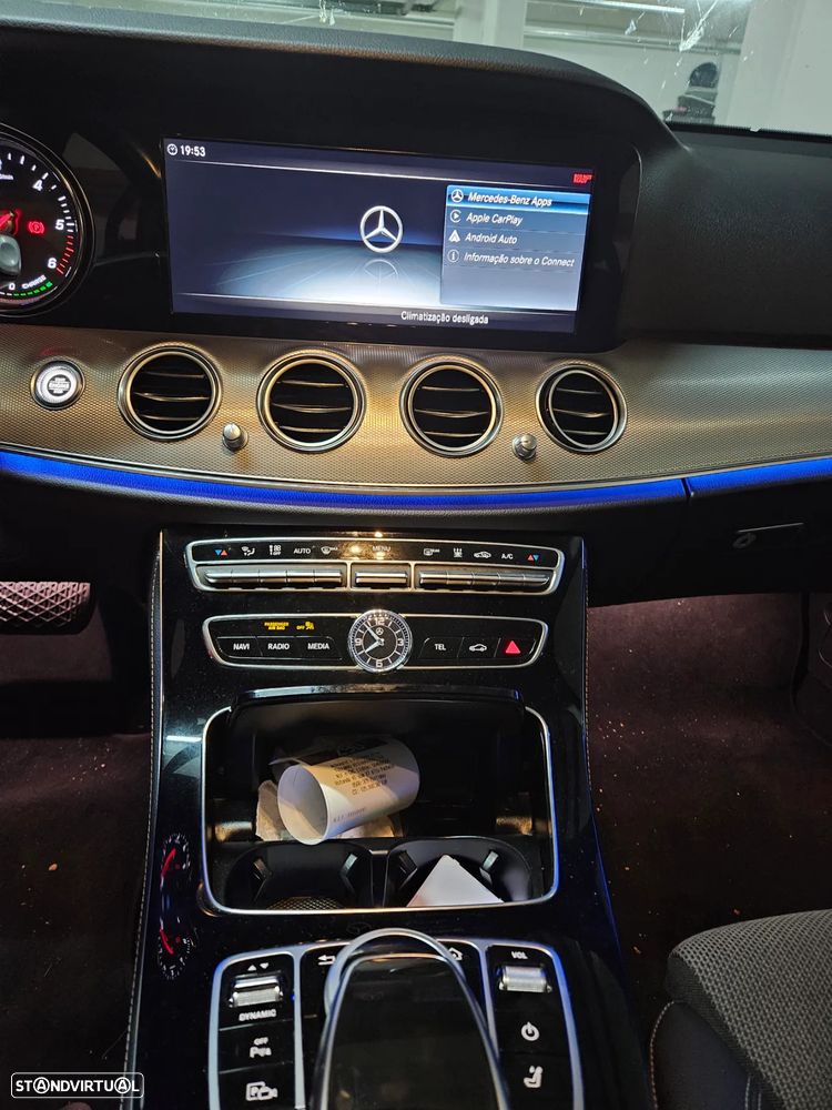 Mercedes-Benz E 300 de 4Matic T 9G-TRONIC Avantgarde - 2