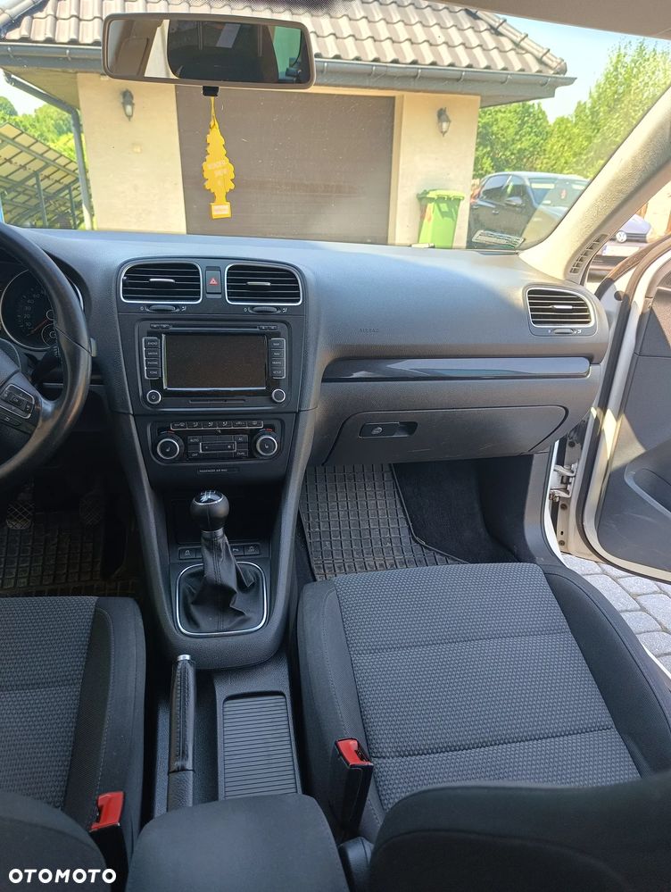 Volkswagen Golf 1.6 TDI BlueMotion Technology Comfortline - 16