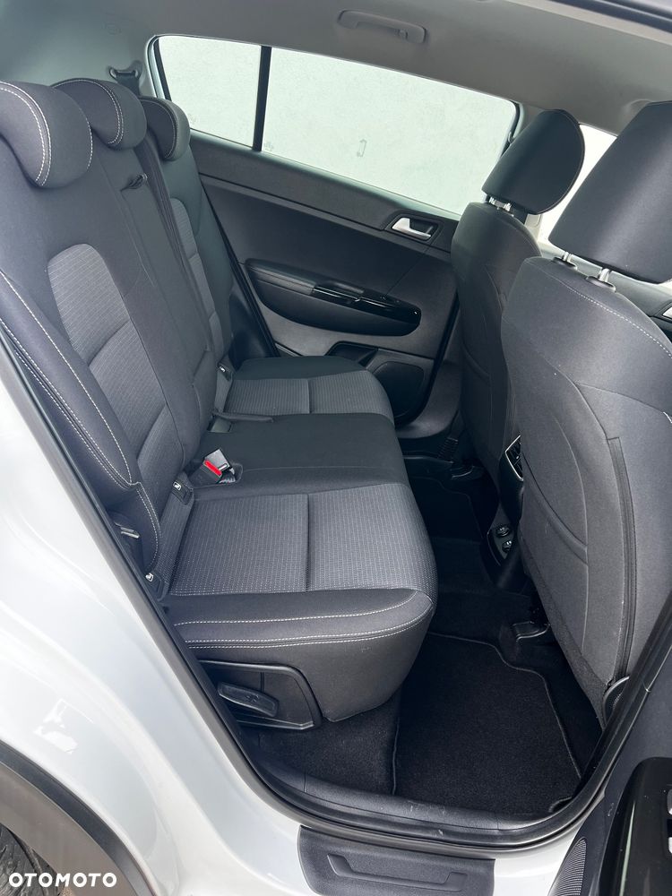 Kia Sportage 1.6 GDI 2WD Vision - 25