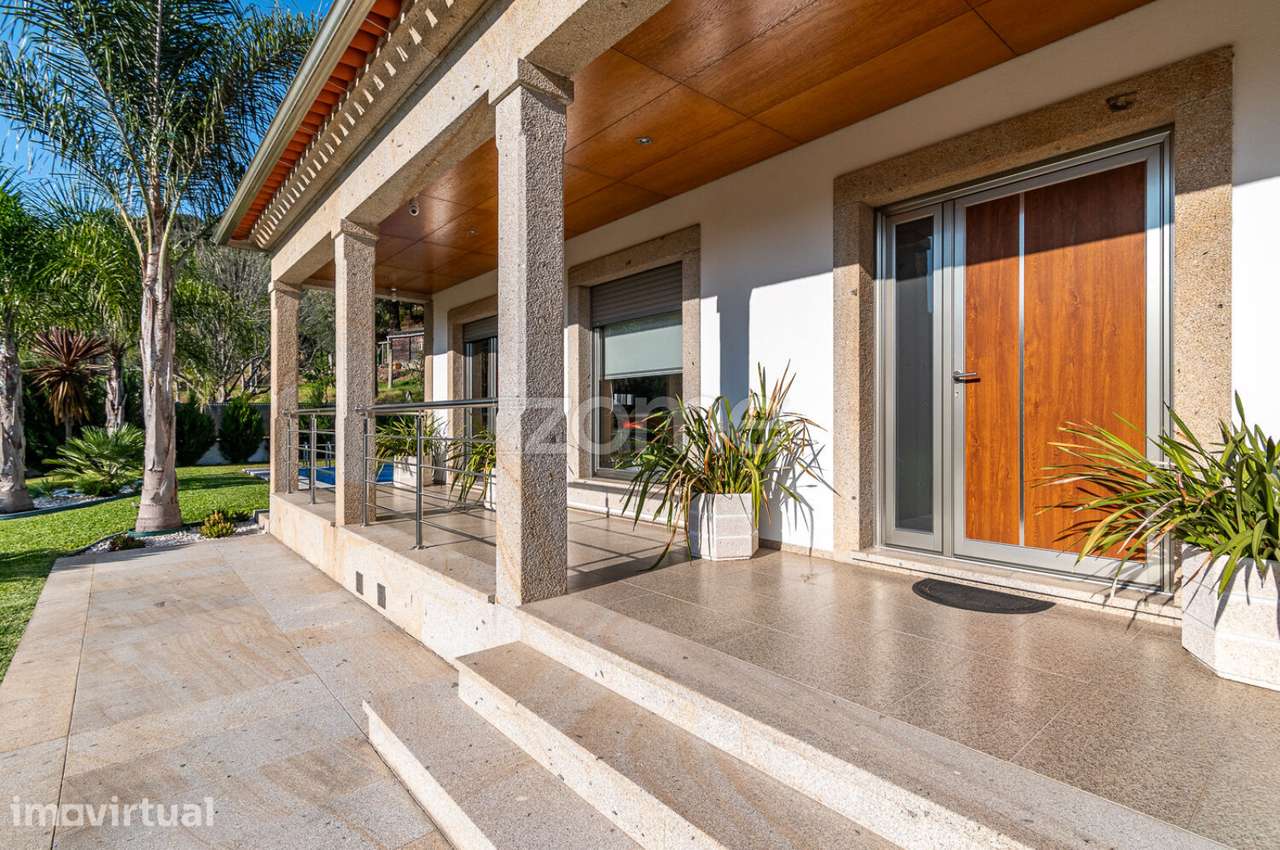 Moradia T3+1 com Piscina e Terreno 1450m2 I Távora - Arcos de Valde... - Grande imagem: 3/60