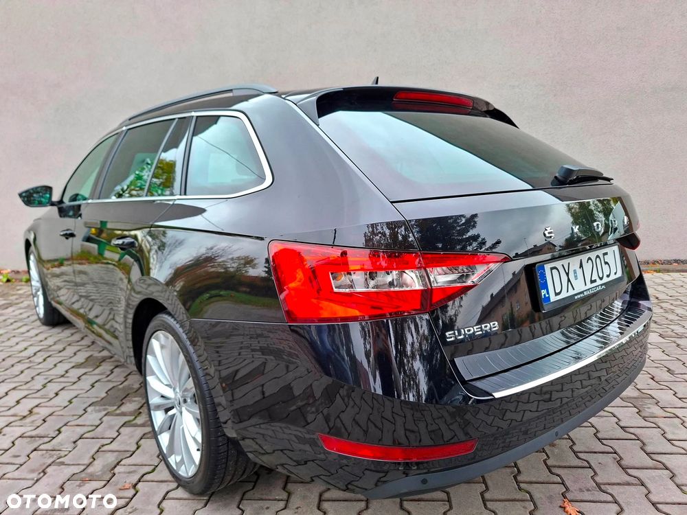 Skoda Superb 2.0 TDI DSG Premium Edition - 5