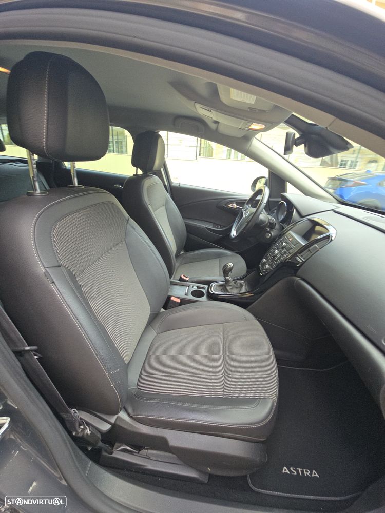 Opel Astra Sports Tourer 1.6 CDTI Innovation S/S - 26