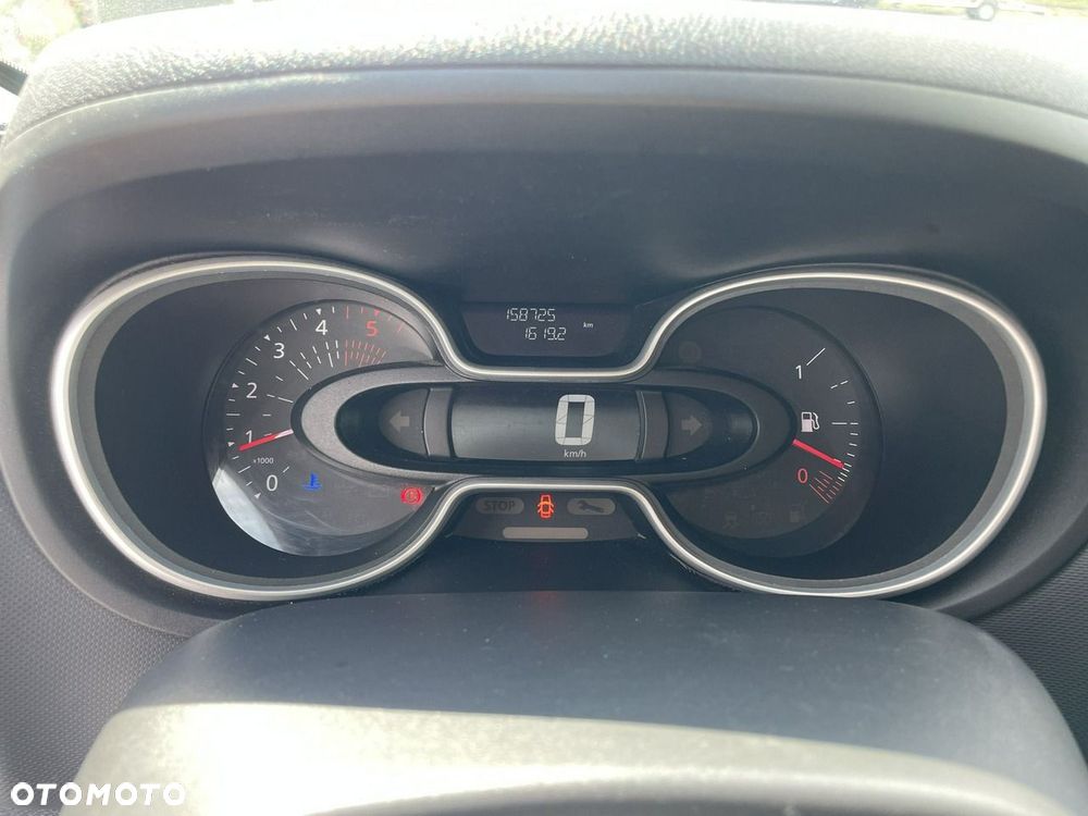Renault Trafic - 14