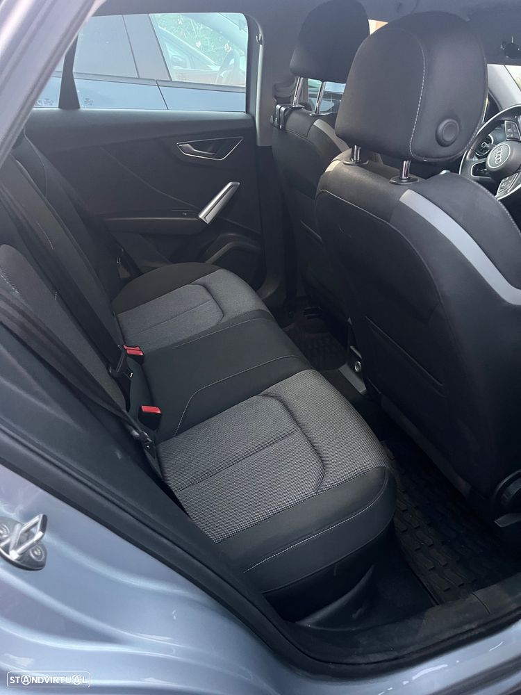 Audi Q2 1.6 TDI Sport - 10