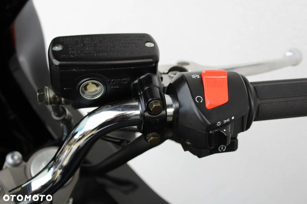 Honda CB - 17