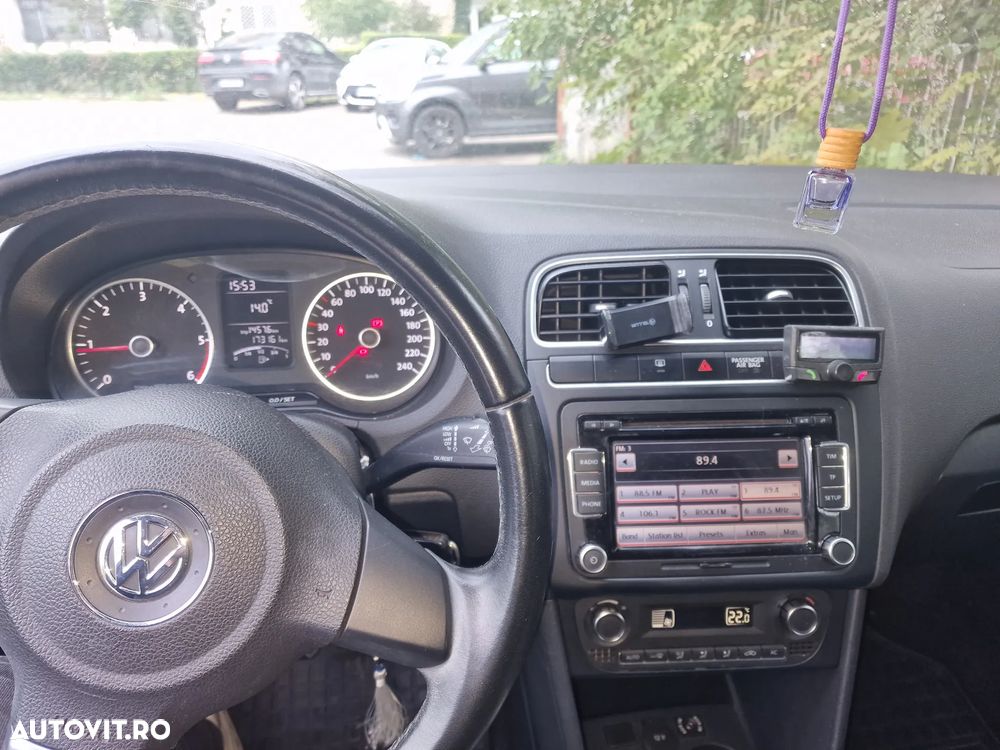 Volkswagen Polo - 12