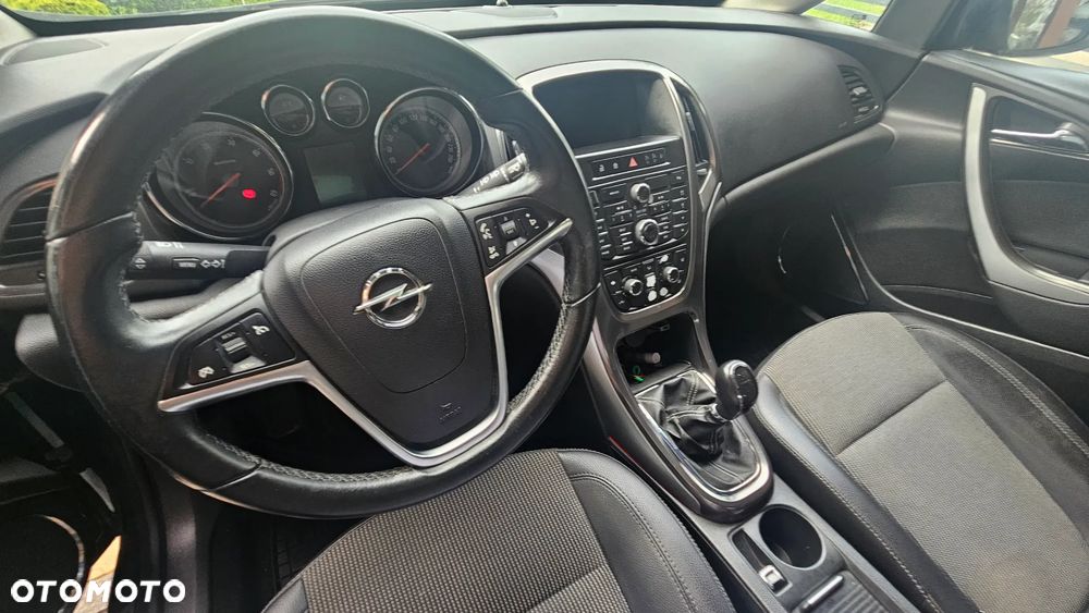 Opel Astra 1.7 CDTI DPF ecoFLEX Start/Stop Design Edition - 10