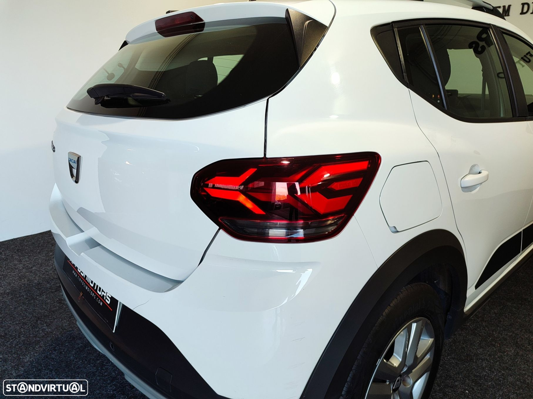 Dacia Sandero - 6