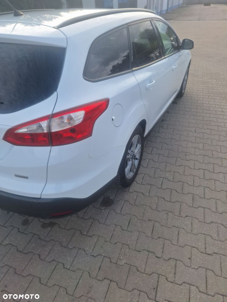 Ford Focus Turnier 1.0 EcoBoost Start-Stopp-System ACTIVE - 5