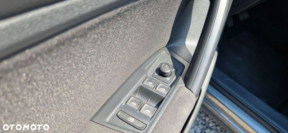 Volkswagen Tiguan - 37