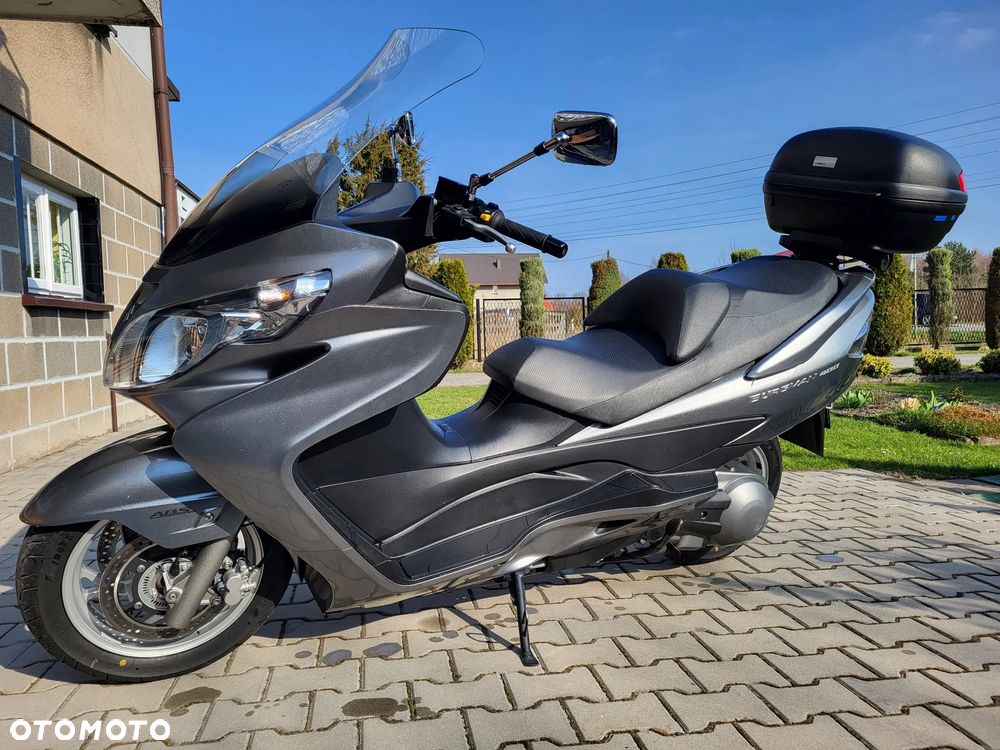 Suzuki Burgman - 1