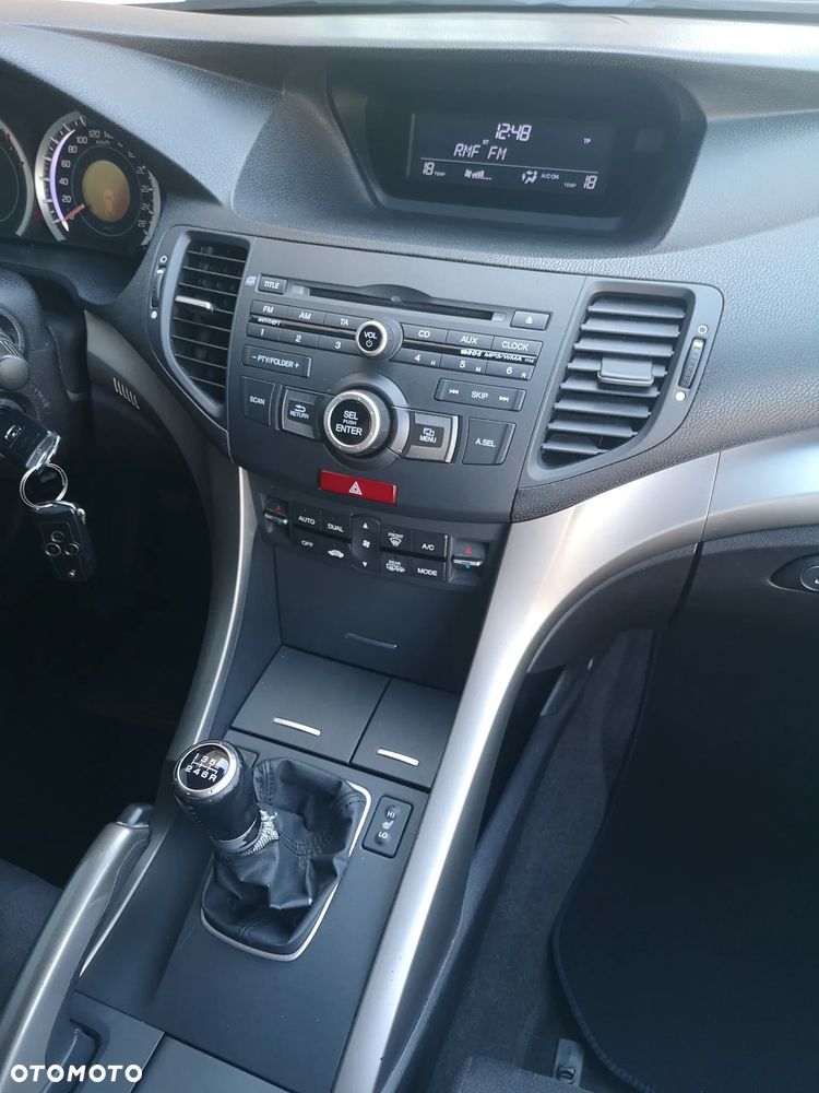 Honda Accord 2.0 Lifestyle - 17