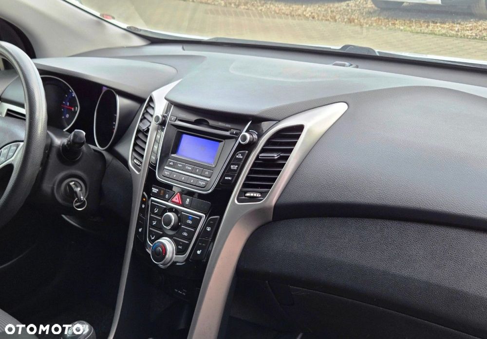 Hyundai i30 - 13