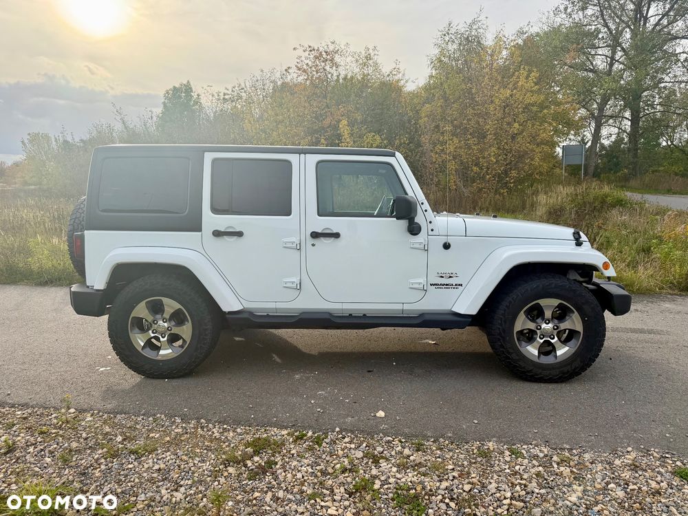 Jeep Wrangler 3.6 Unlim Sahara - 4