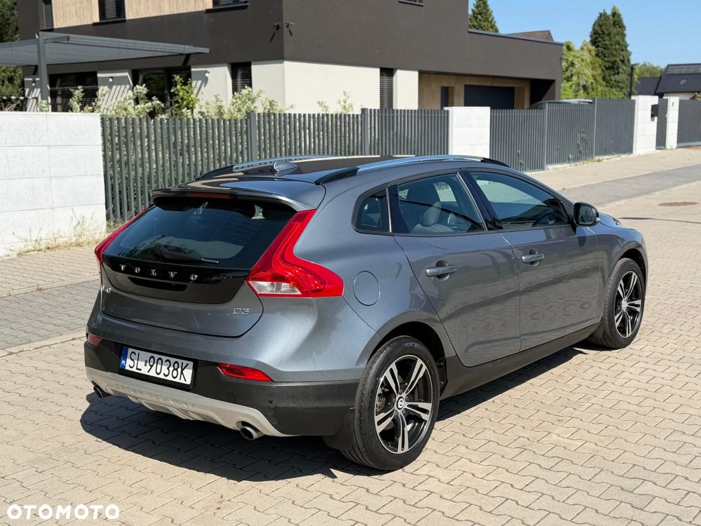 Volvo V40 Cross Country D3 Geartronic Momentum - 6