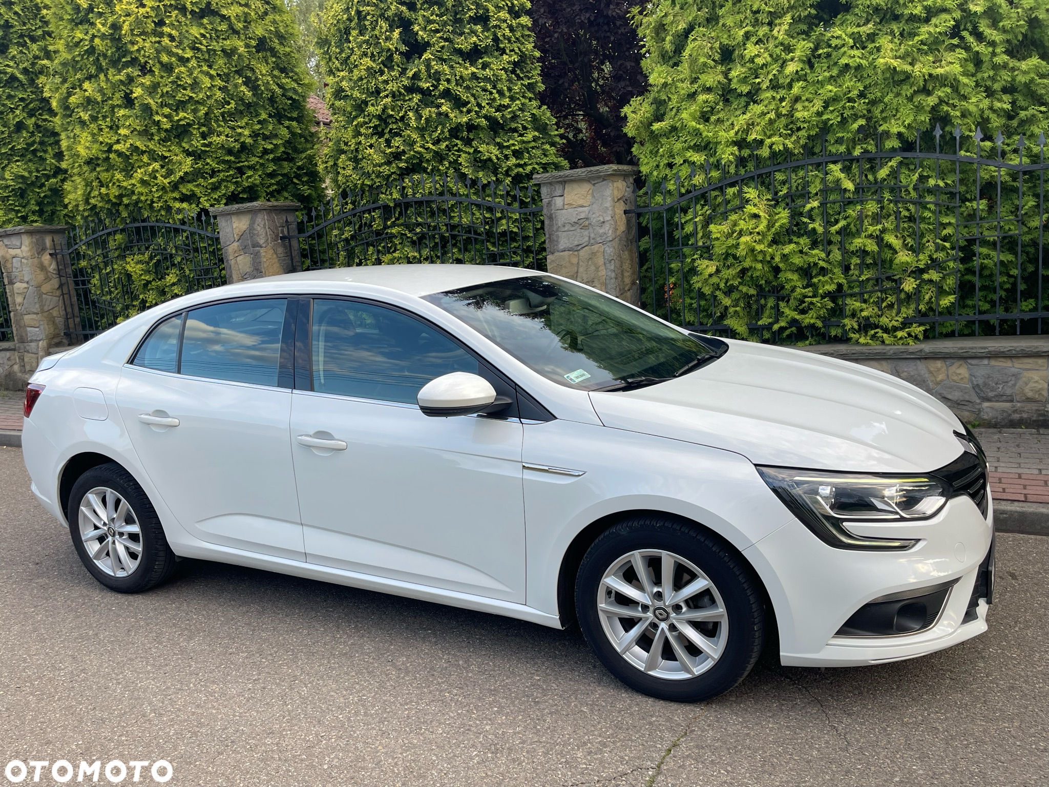 Renault Megane 1.2 Energy TCe Intens EDC - 4