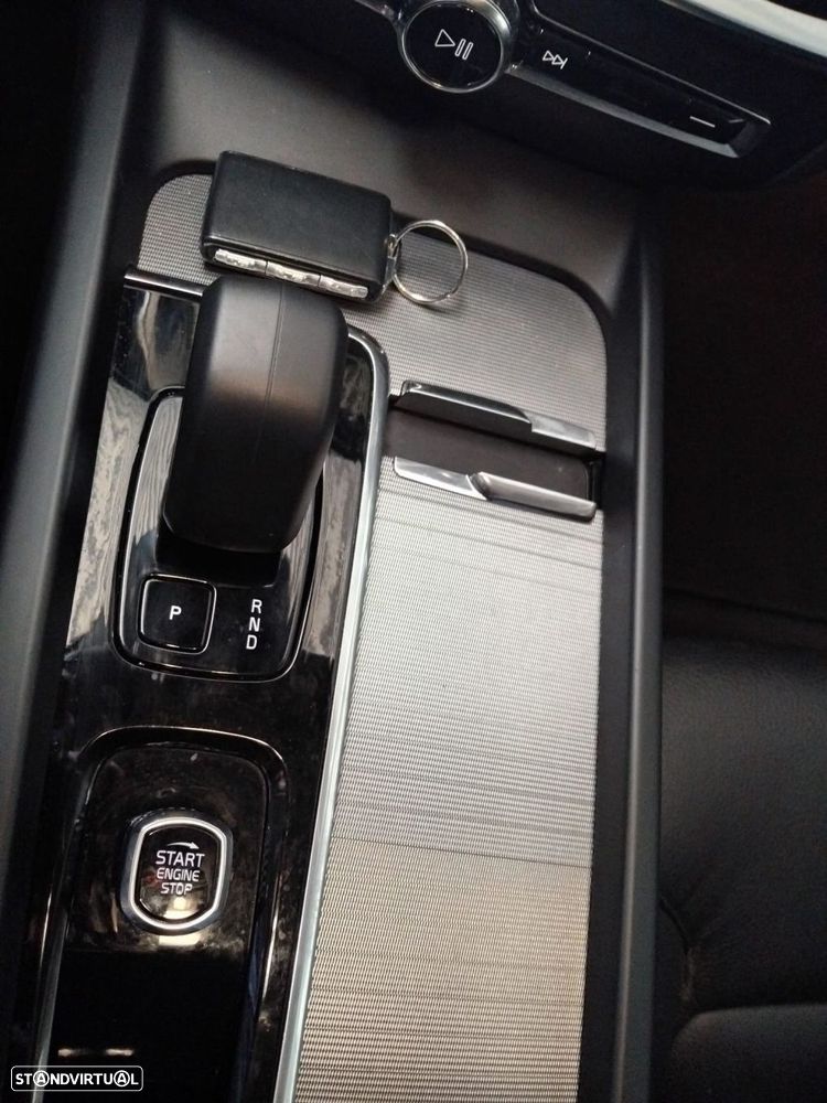 Volvo V60 2.0 B4 Momentum Plus Geartronic - 10