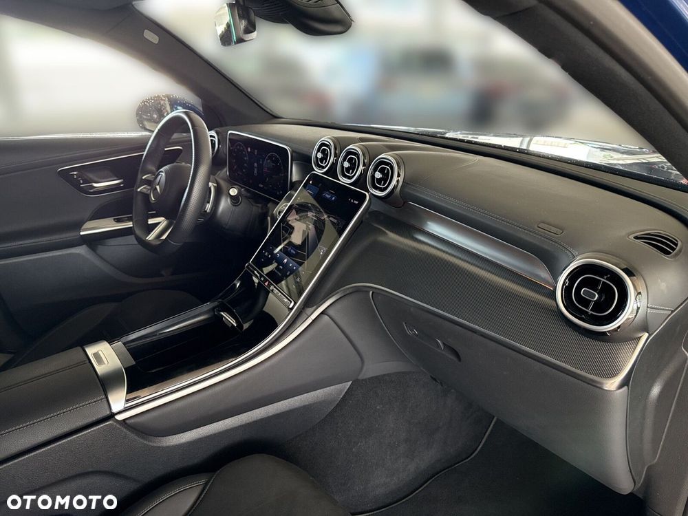 Mercedes-Benz GLC - 18