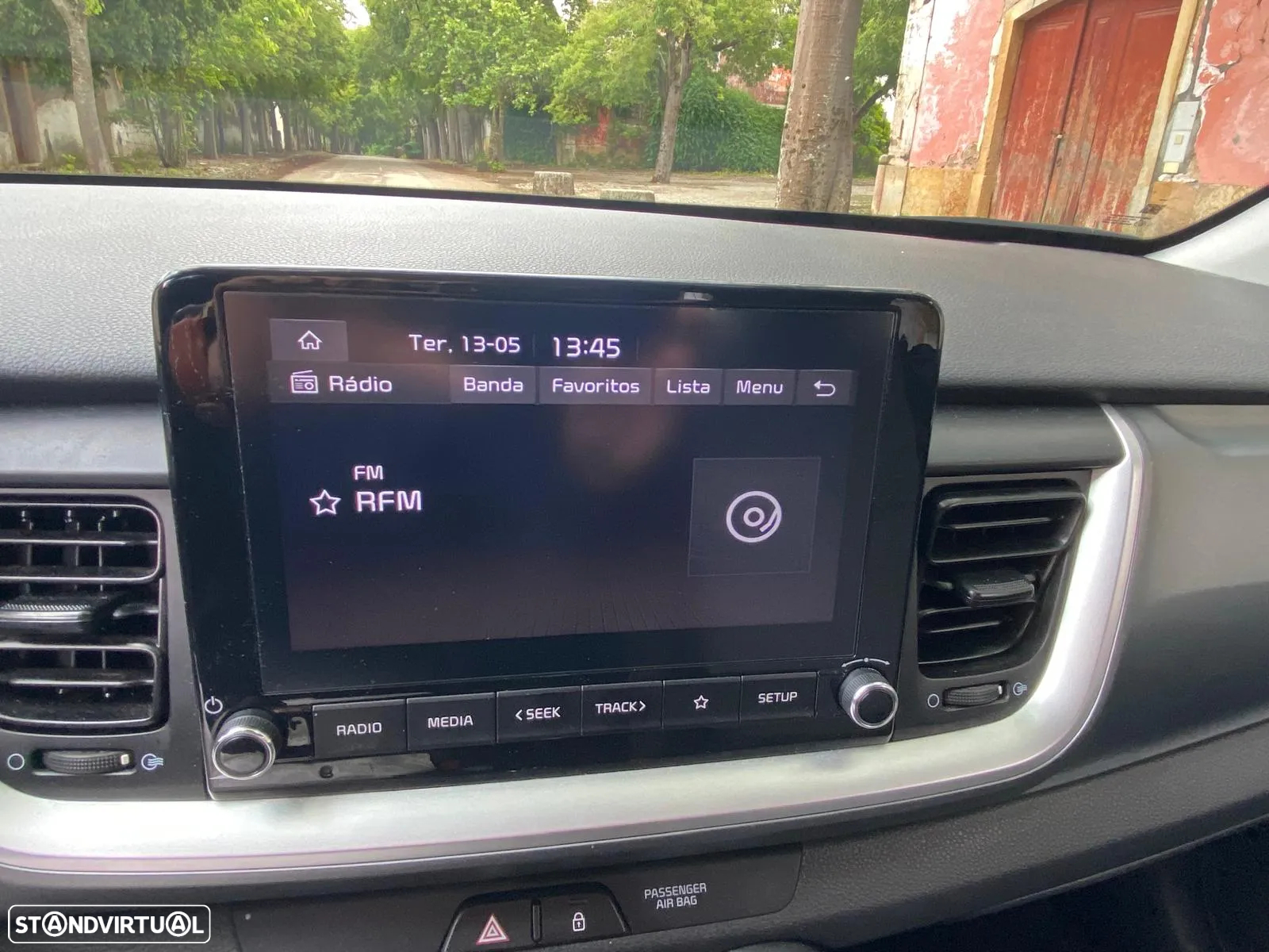 Kia Stonic 1.2 Dynamic - 33
