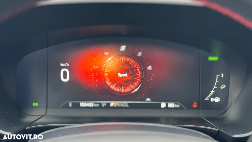 Ford Kuga 2.5 Duratec FHEV 4x4 ST-LINE X - 27