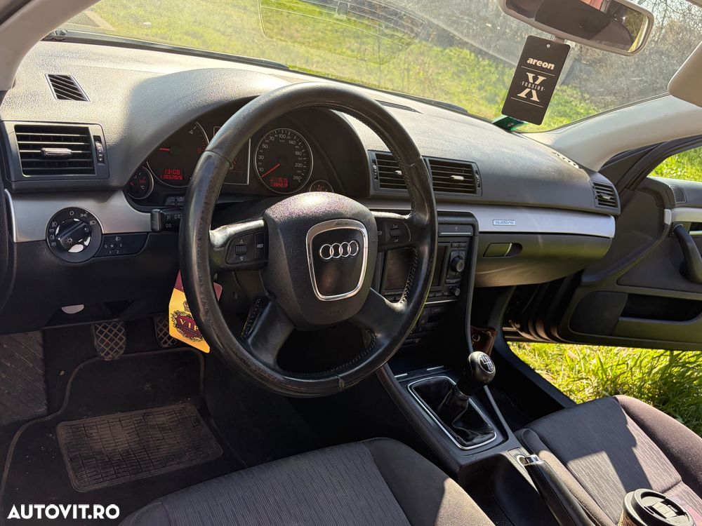 Audi A4 2.0 TDI DPF quattro - 6