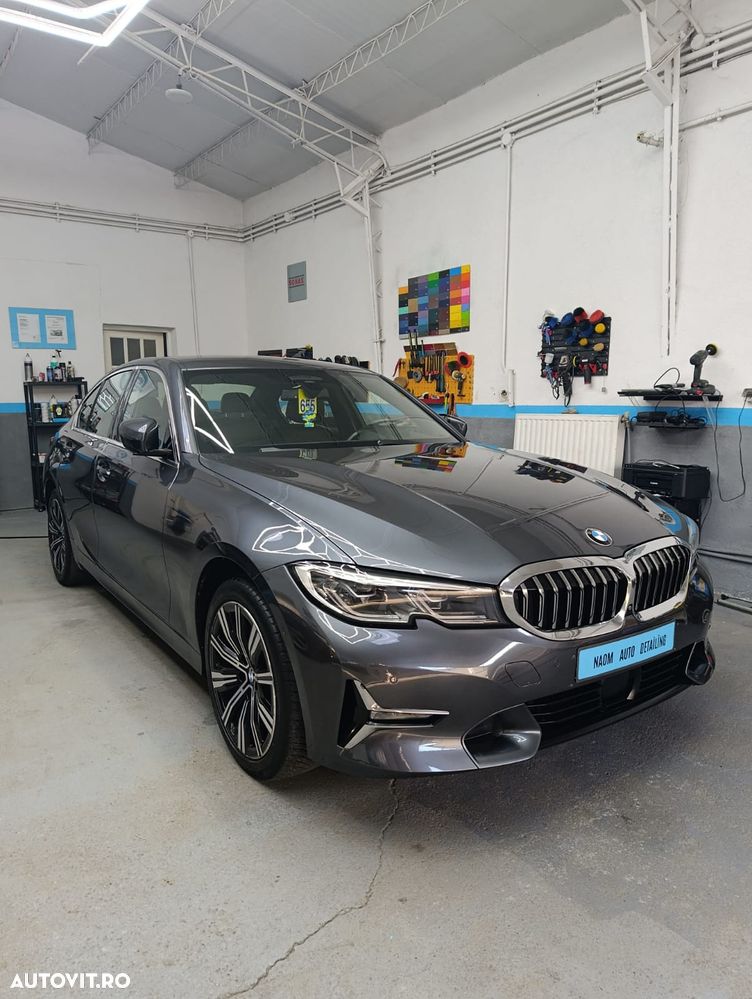 BMW Seria 3 330e Aut. Luxury Line - 1