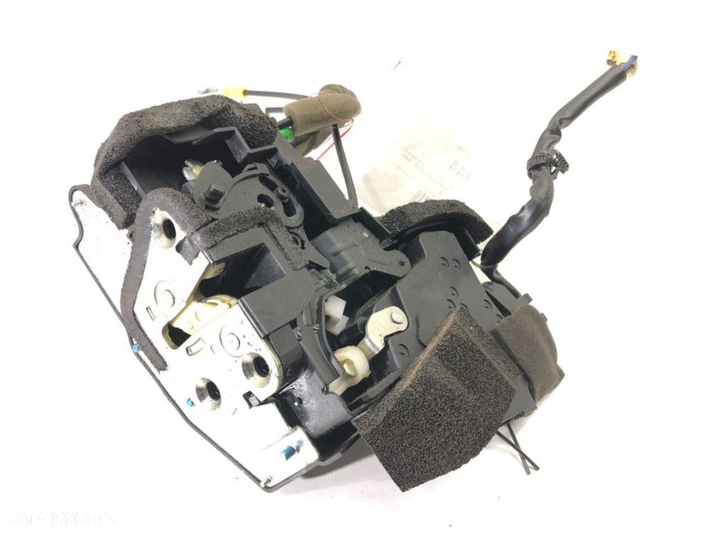 ZAMEK DRZWI LEWY TYŁ  MAZDA CX-7 (ER) 2006 - 2014 2.2 MZR-CD AWD (ER10A) 120 kW [163 KM] olej - 2