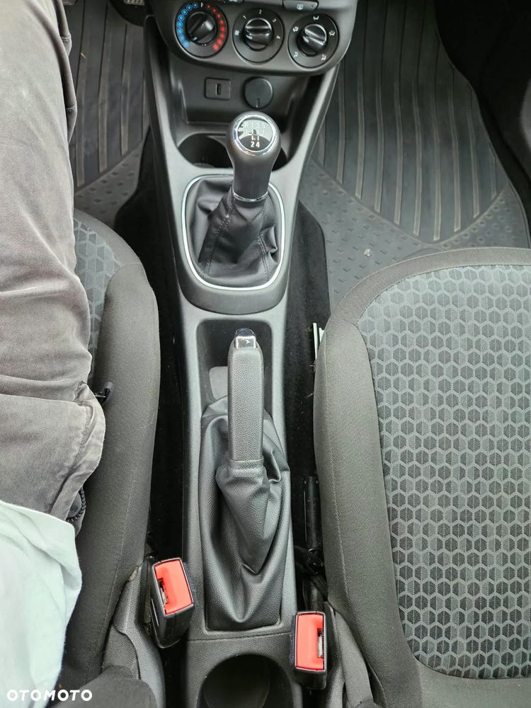 Opel Corsa - 24