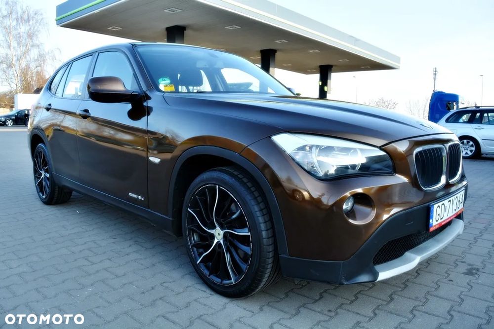 BMW X1 sDrive18d xLine - 18