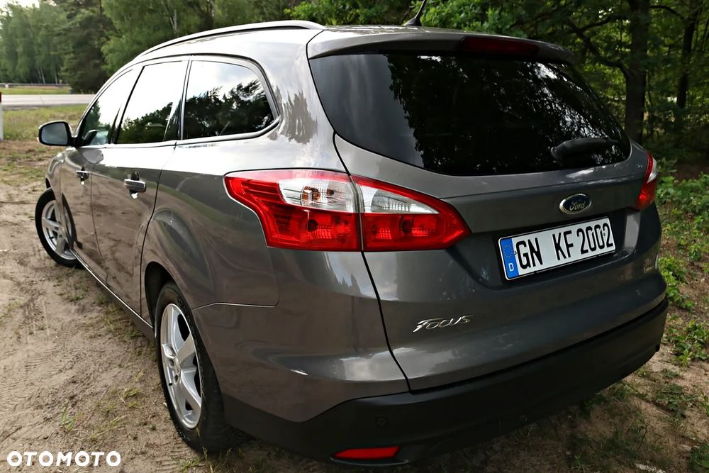 Ford Focus 1.6 TDCi DPF Titanium - 25