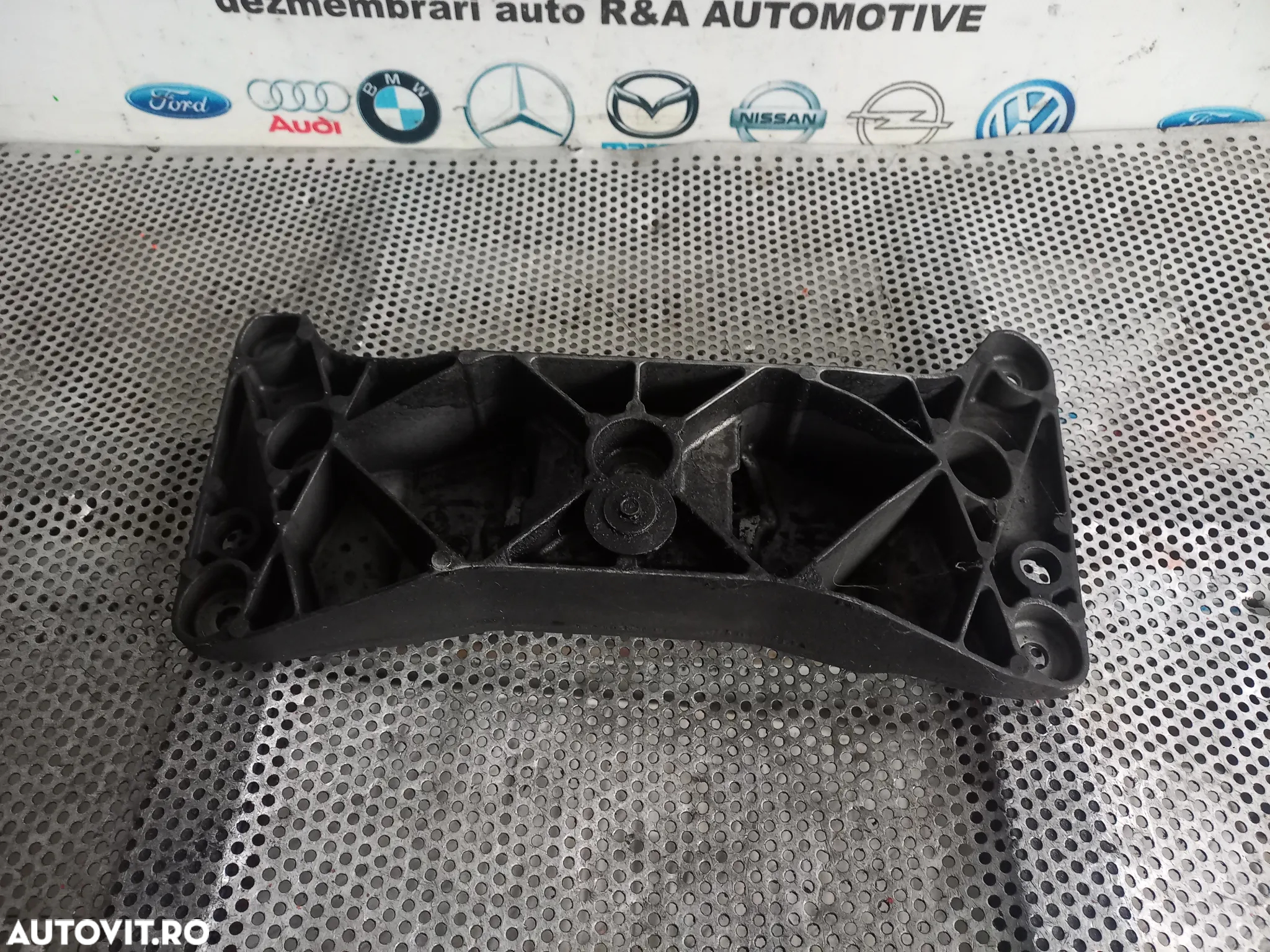 Suport Cutie Viteze Bmw Seria 7 F01 F02 Motor 3.0 D N57D30A - 2