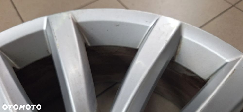 Alu felga 17" cali  vw 3AA601025C  7,5JX7H2 ET47 PASSAT B7 1 sztuka - 5