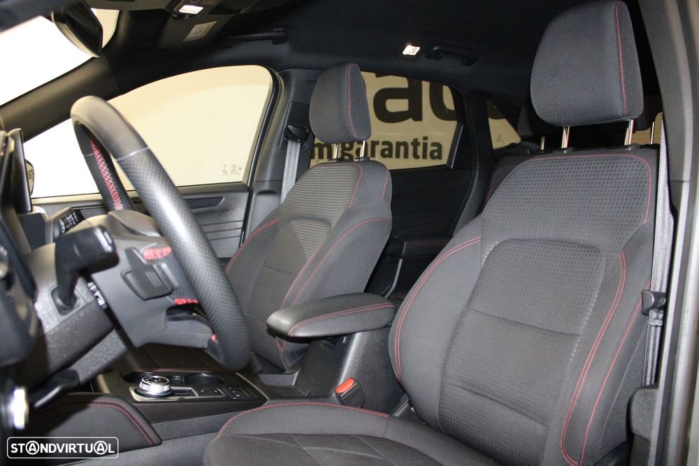 Ford Kuga 1.5 TDCi EcoBlue Titanium Aut. - 32