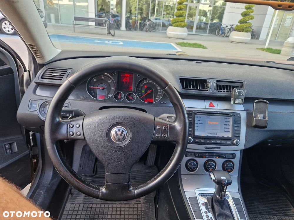 Volkswagen Passat 2.0 TDI DPF Comfortline DSG - 5