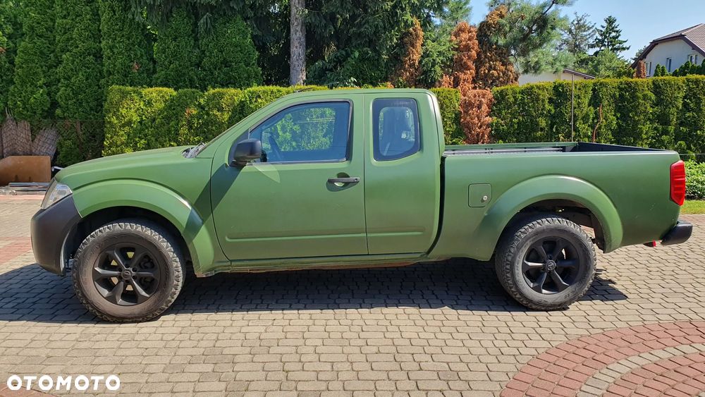 Nissan Navara 2.5 D FE Long - 3