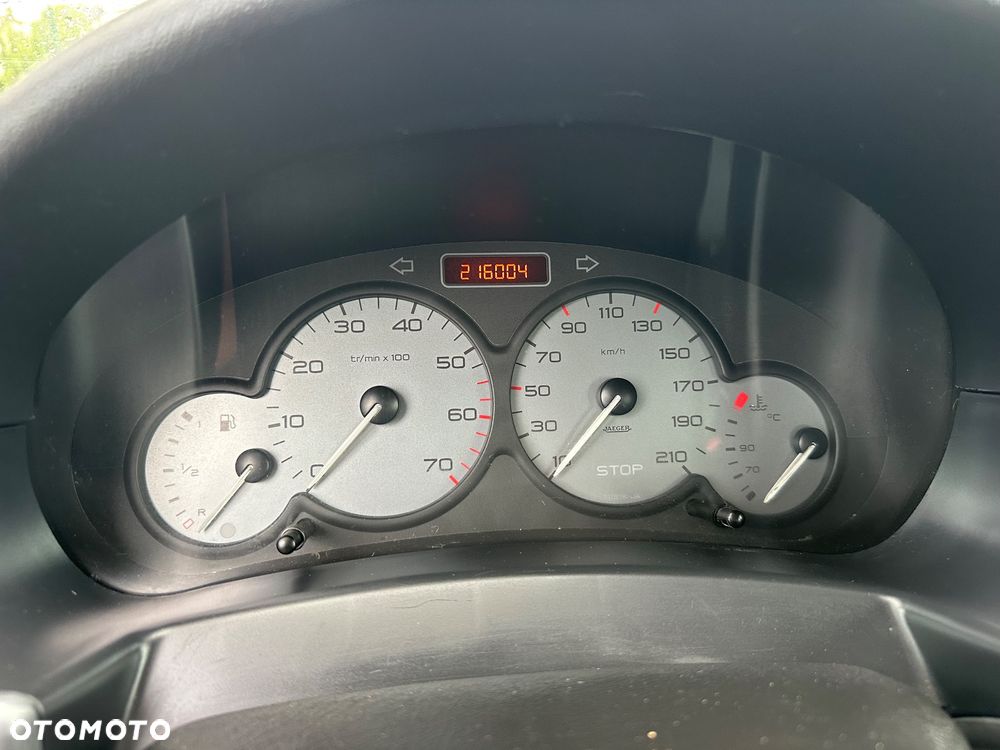 Peugeot Partner 1.6 HDi Trendy - 24