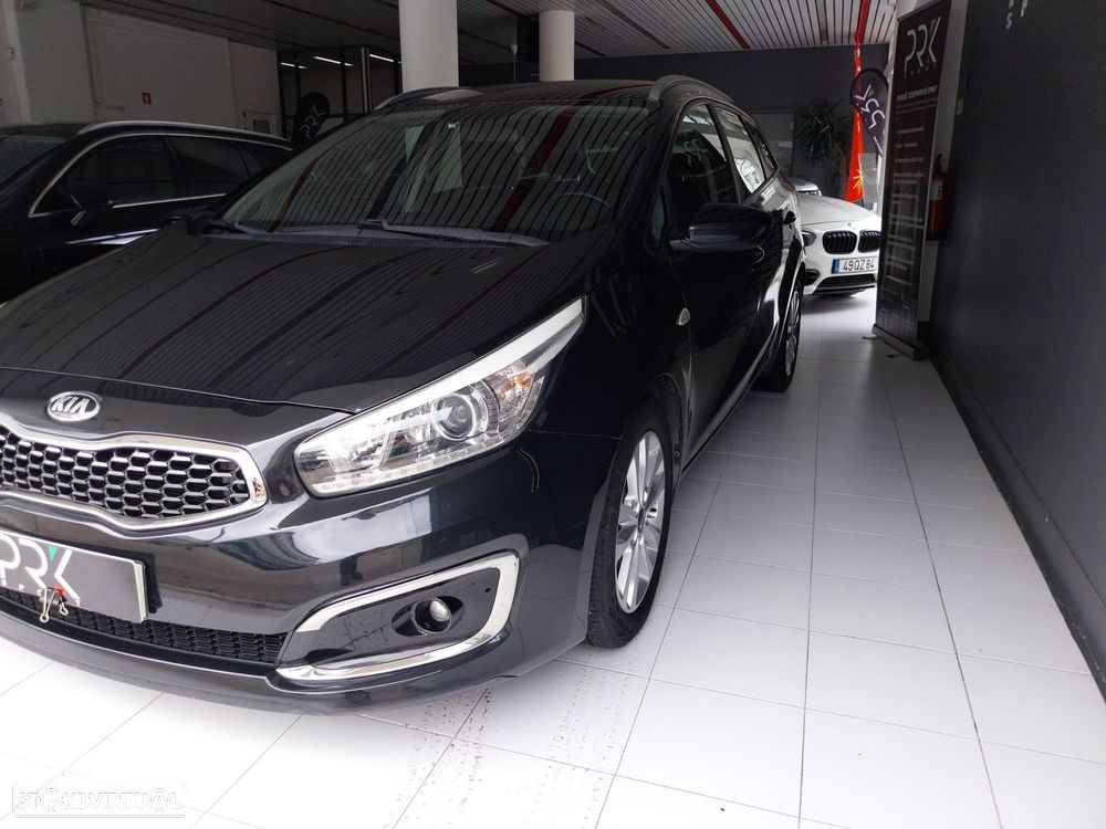 Kia Ceed SW 1.6 CRDi Nav Line - 2
