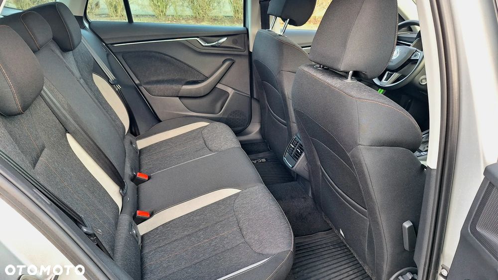 Skoda Scala 1.5 TSI Style DSG - 10