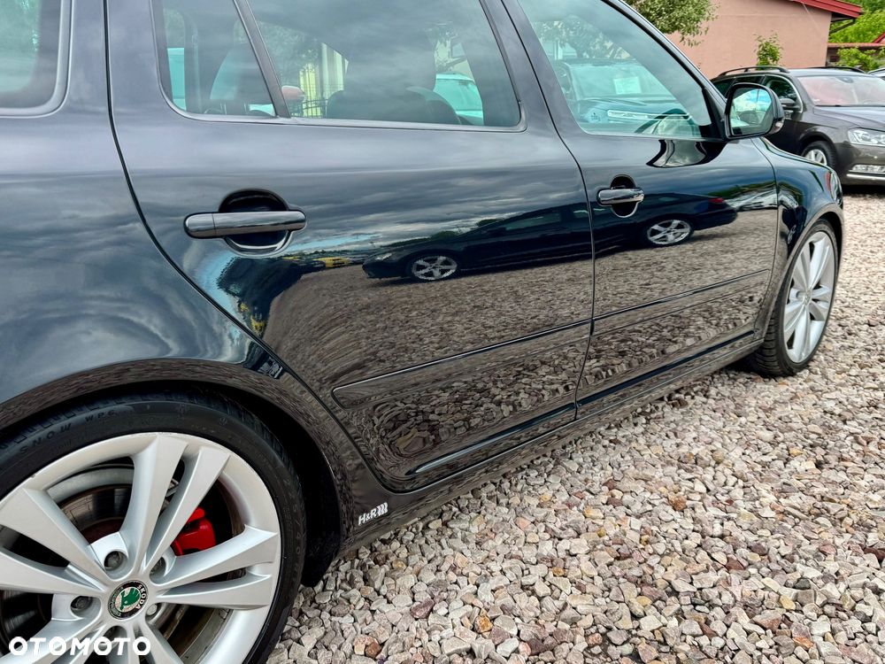 Skoda Octavia 2.0 TDI CR DPF RS - 10