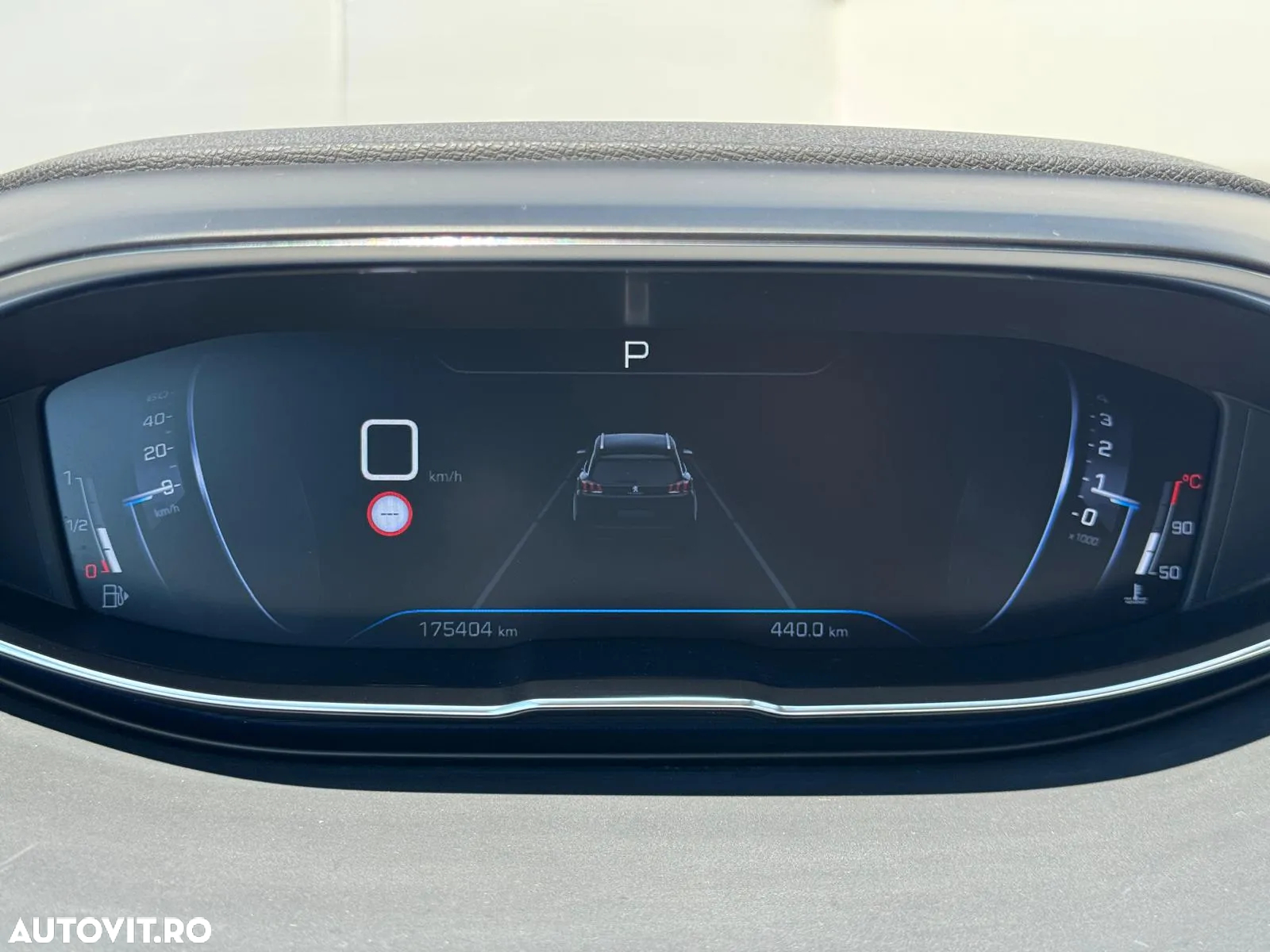 Peugeot 5008 1.5L BlueHDI EAT8 S&S Allure Pack - 31