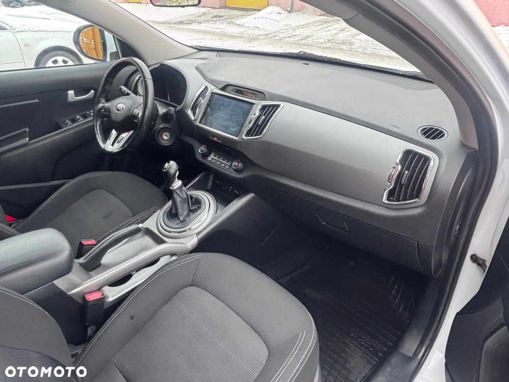 Kia Sportage 1.6 GDI Business Line M 2WD - 9