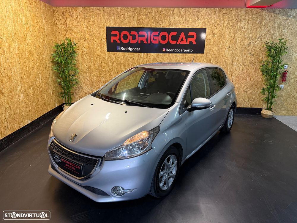 Peugeot 208 1.4 HDi Access - 2