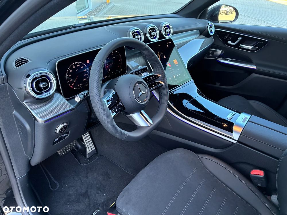 Mercedes-Benz GLC 220 d mHEV 4-Matic AMG Line - 4