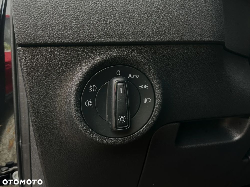 Skoda Karoq 1.6 TDI 4x2 Style DSG - 34