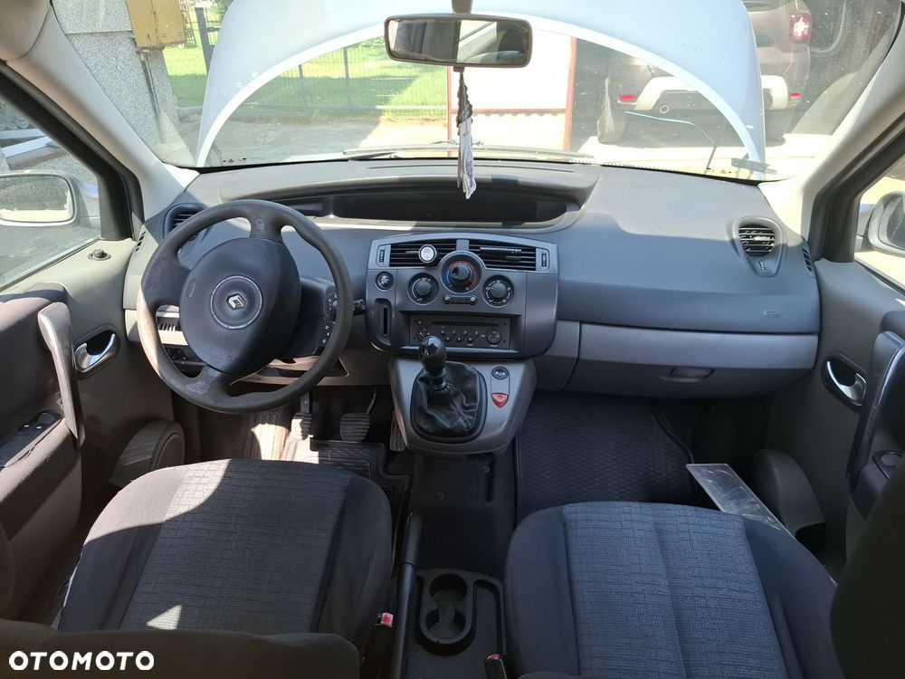 Renault Scenic 1.6 16V Alize Plus - 4