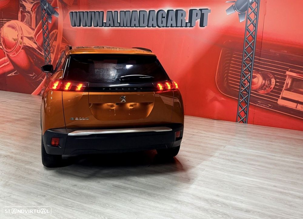 Peugeot e-2008 50 kWh Allure Pack - 4