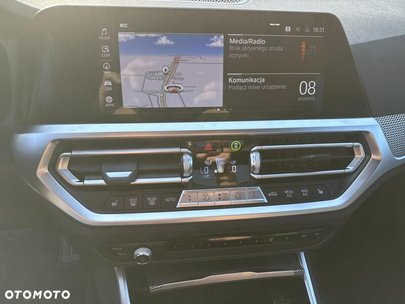 BMW Seria 3 - 16