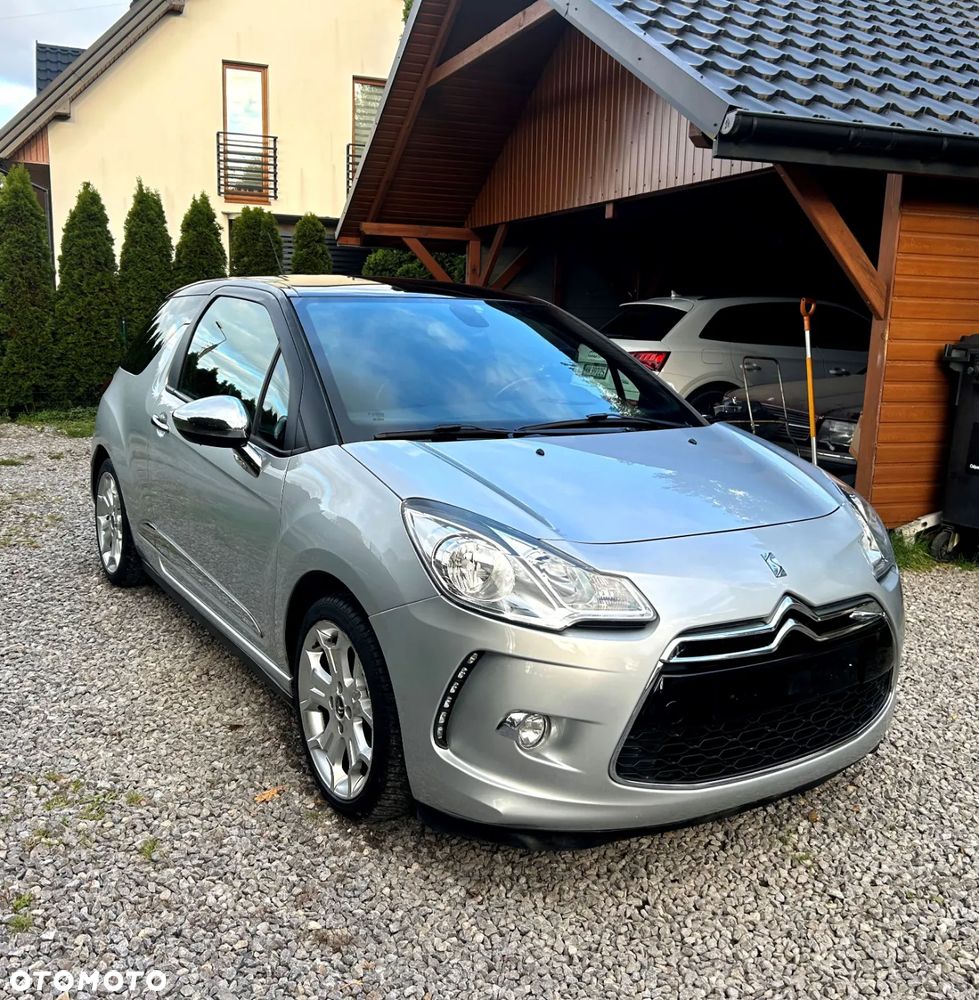 Citroën DS3 1.6 HDi SoChic - 4