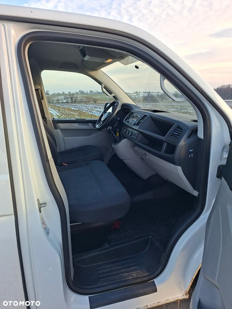 Volkswagen Transporter T6 - 5