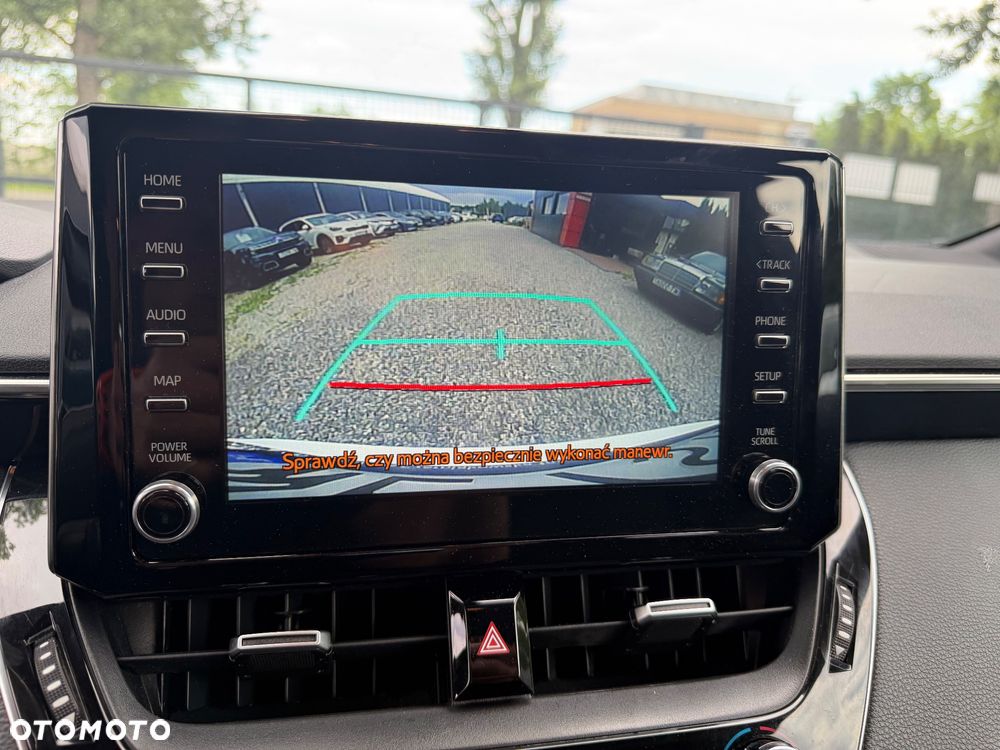 Toyota Corolla 1.8 Hybrid Comfort - 14